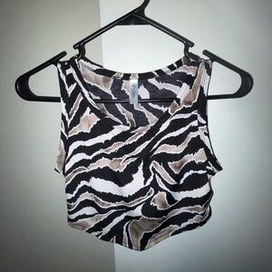 Women’s Symmetrical Basque Waist Crop Top